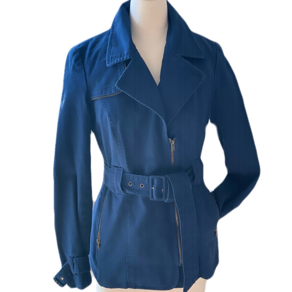 Forever 21 Blue Jean lined Short Peacoat. Large